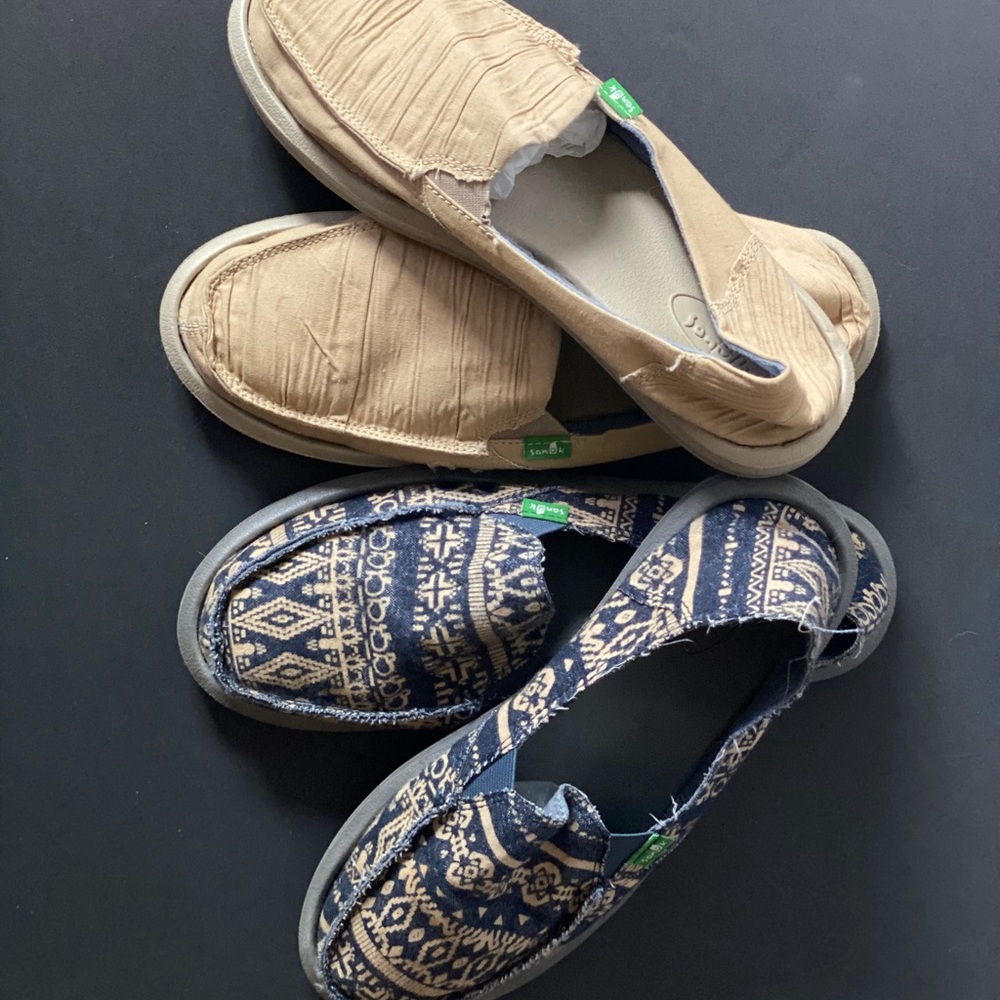 BOGO Sanuk Sidewalk Surfers